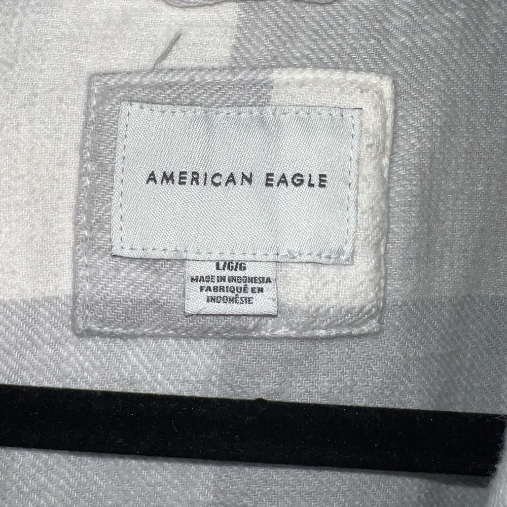 Women's American Eagle Flannel Pullover large - Picture 2 of 7